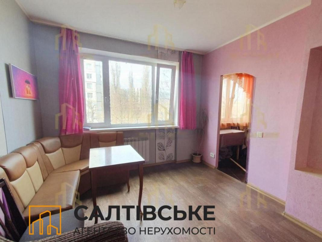 Sale 3 bedroom-(s) apartment 65 sq. m., Valentynivska street 62