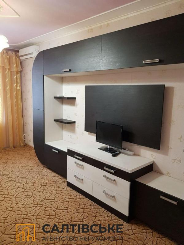 Sale 3 bedroom-(s) apartment 65 sq. m., Akademika Pavlova Street 162