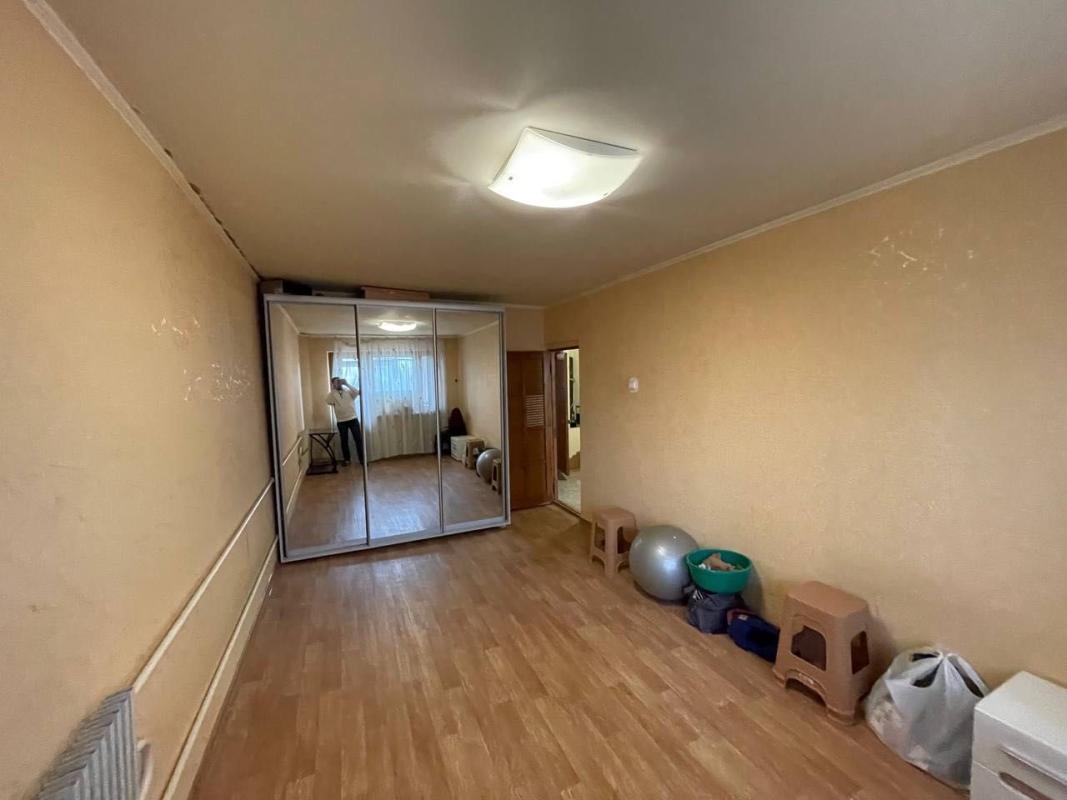Sale 3 bedroom-(s) apartment 66 sq. m., Svitla Street 23б