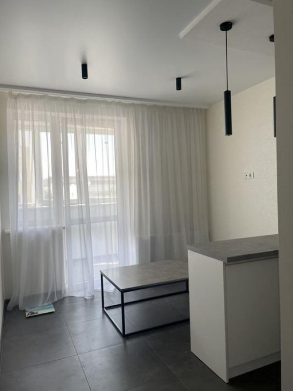 Long term rent 1 bedroom-(s) apartment Lva Landau Avenue (50-richchya SRSR Avenue) 52