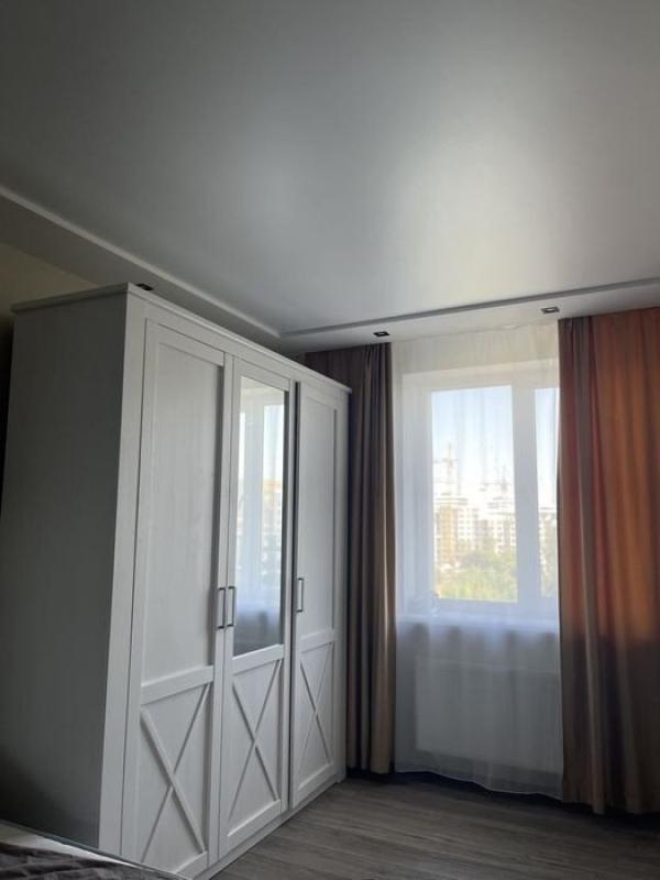 Long term rent 1 bedroom-(s) apartment Lva Landau Avenue (50-richchya SRSR Avenue) 52