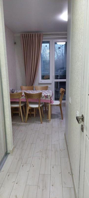 Продаж 1 кімнатної квартири 40 кв. м, Миру вул. 25
