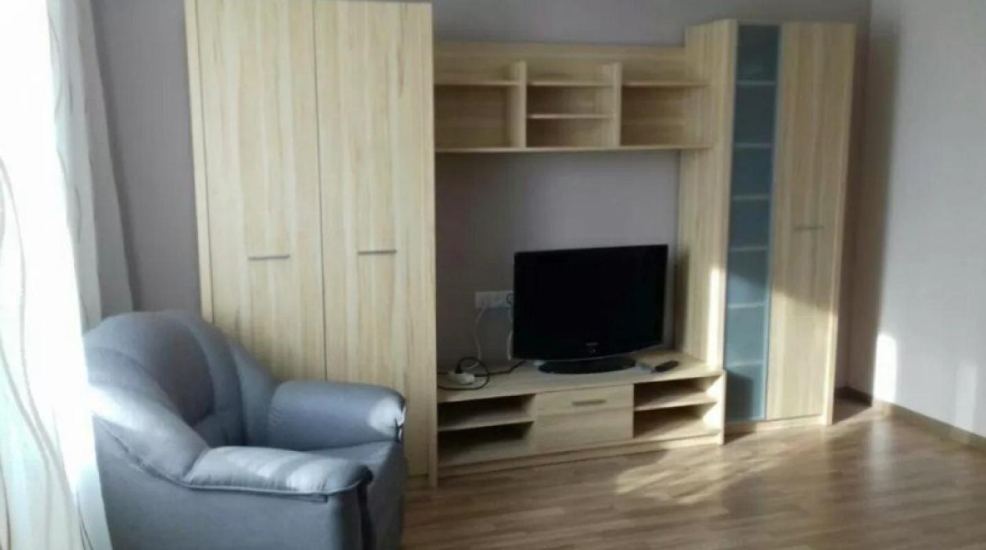 Long term rent 2 bedroom-(s) apartment Lermontivska Street 20