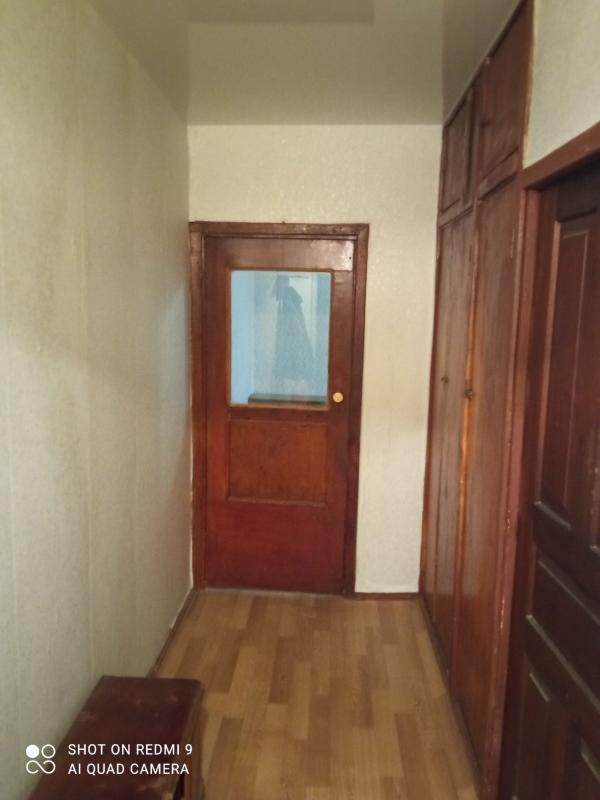 Long term rent 3 bedroom-(s) apartment Peremohy Avenue 75б