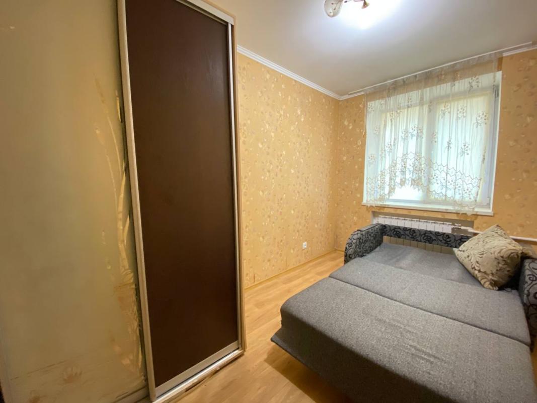 Long term rent 2 bedroom-(s) apartment Chuhuyivska Street 29