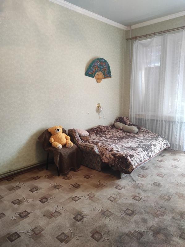Довгострокова оренда 5 кімнатної квартири Короленка вул. 19