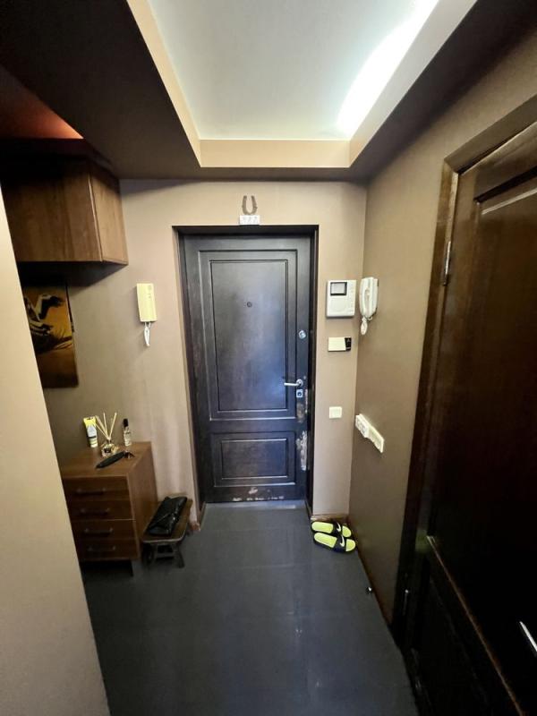 Long term rent 2 bedroom-(s) apartment Mykoly Murashka Street 6