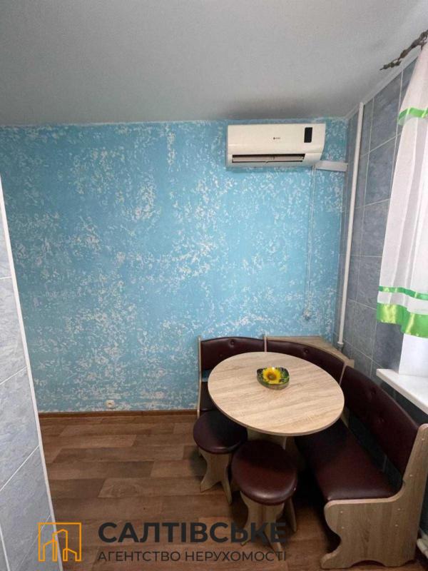 Sale 1 bedroom-(s) apartment 33 sq. m., Valentynivska street 23е
