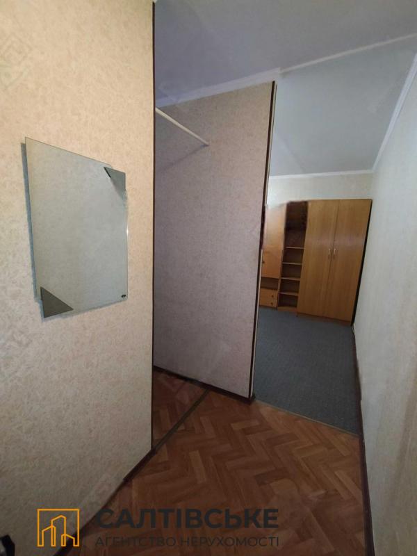 Sale 1 bedroom-(s) apartment 33 sq. m., Heroiv Pratsi Street 28