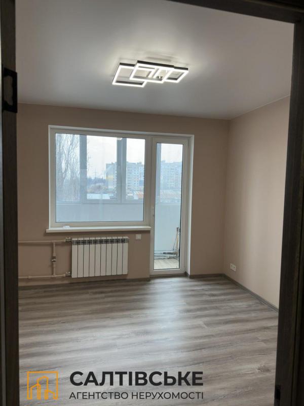 Продажа 4 комнатной квартиры 88 кв. м, Енакиевская ул. 20