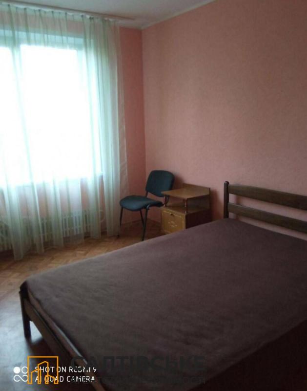 Sale 3 bedroom-(s) apartment 65 sq. m., Valentynivska street 27
