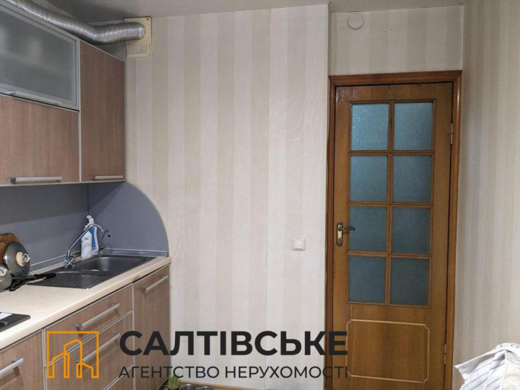 Продажа 3 комнатной квартиры 70 кв. м, Владислава Зубенко ул. (Тимуровцев) 29б