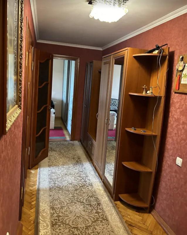 Sale 2 bedroom-(s) apartment 50 sq. m., Lesi Ukrainky Street 4