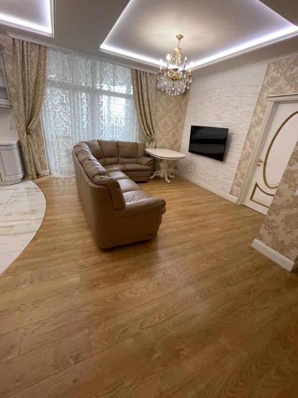 Long term rent 2 bedroom-(s) apartment Hlybochytska Street 32в