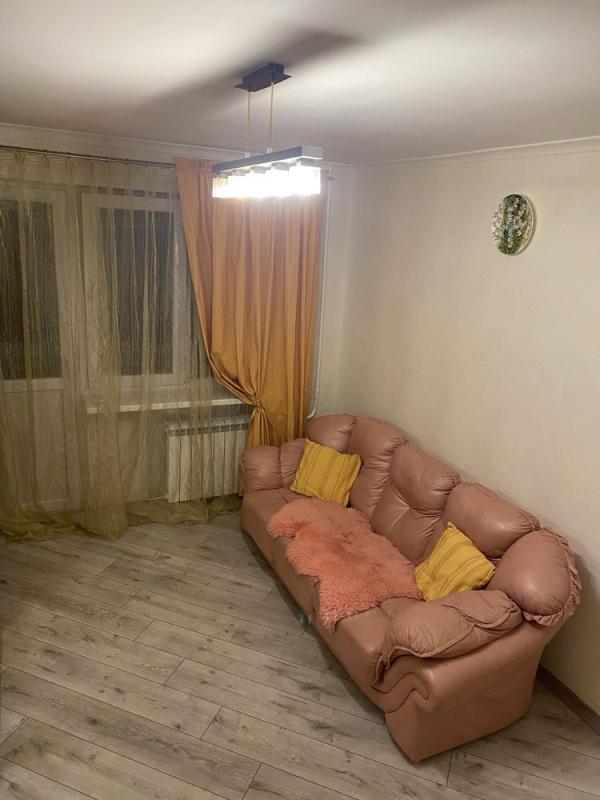 Long term rent 2 bedroom-(s) apartment Akademika Schuseva Street 42а