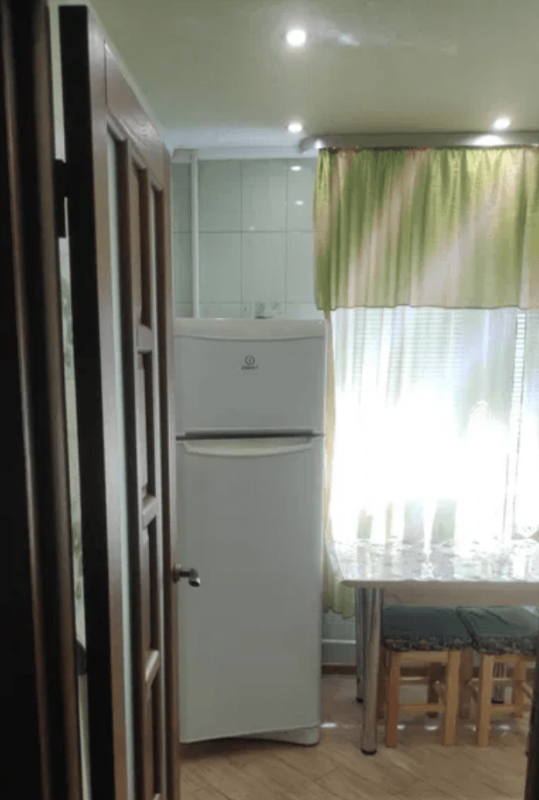 Long term rent 1 bedroom-(s) apartment Verstatobudivna Street 6