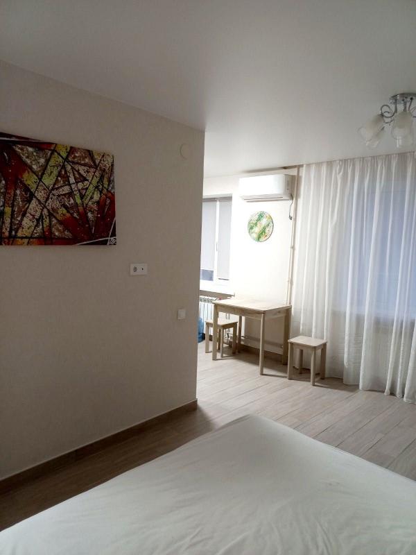 Long term rent 1 bedroom-(s) apartment Nauky avenue 55