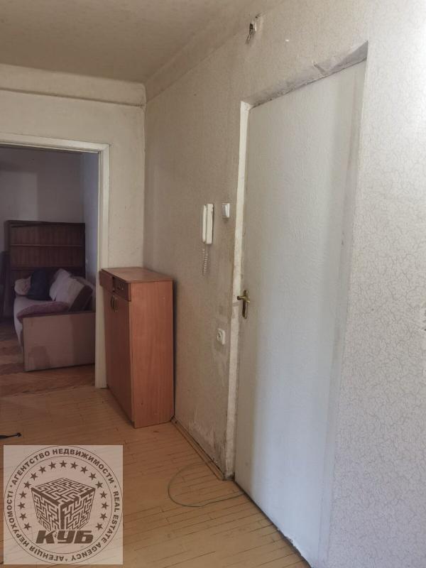 Продаж 2 кімнатної квартири 52 кв. м, Генерала Наумова вул. 27