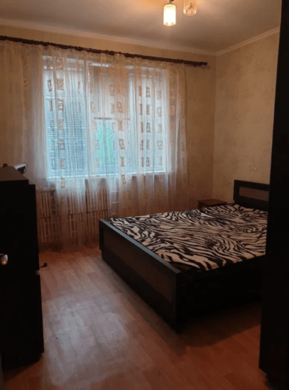 Long term rent 2 bedroom-(s) apartment Akademika Barabashova Street 40