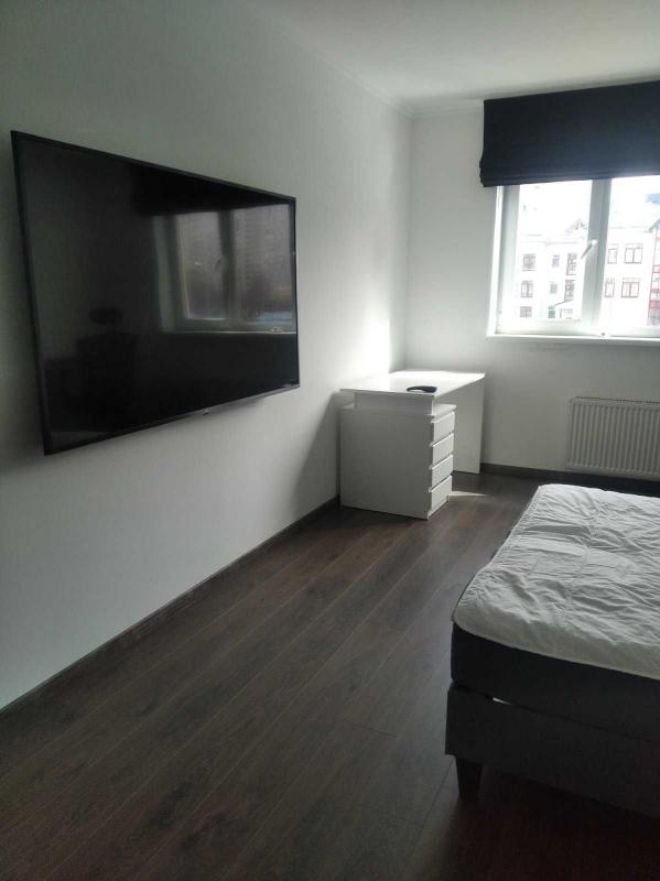 Sale 1 bedroom-(s) apartment 46 sq. m., Urlivska Street 23