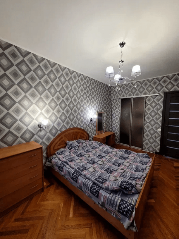 Sale 3 bedroom-(s) apartment 65 sq. m., Peremohy Avenue 75б