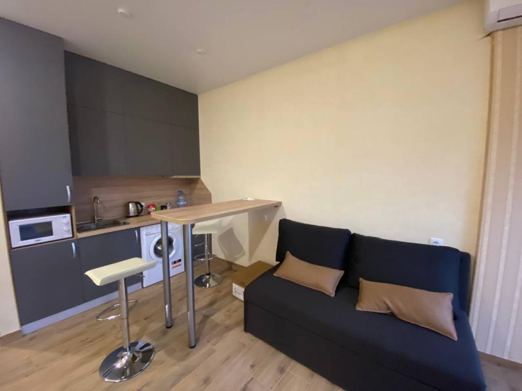 Long term rent 1 bedroom-(s) apartment Kolomenska Street 4