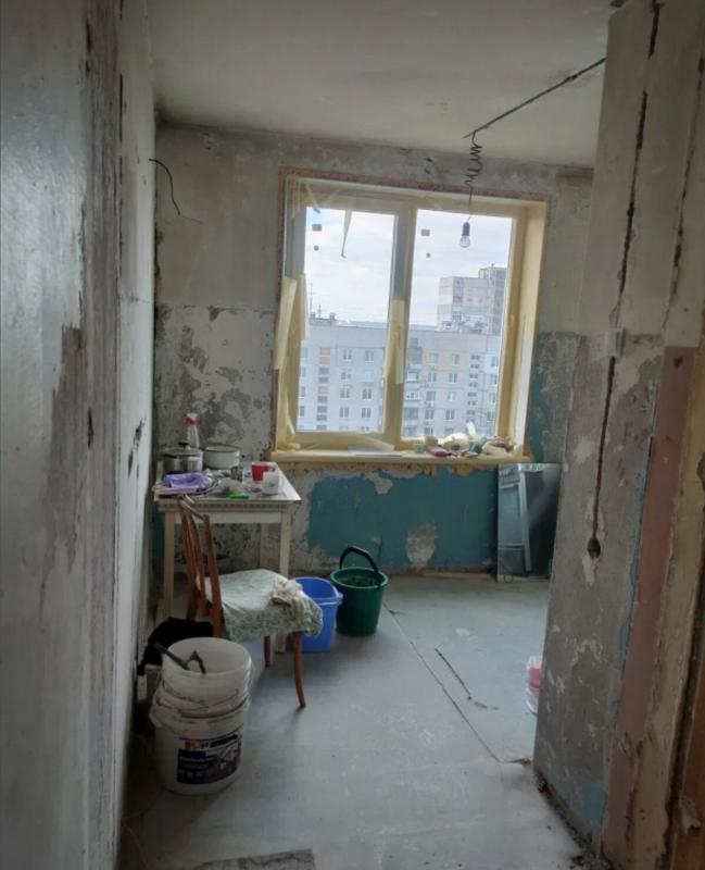 Продажа 3 комнатной квартиры 77 кв. м, Гвардейцев-Широнинцев ул. 79б