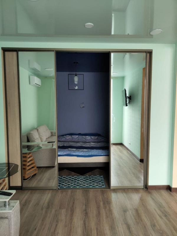 Long term rent 1 bedroom-(s) apartment Serpova Street 4В