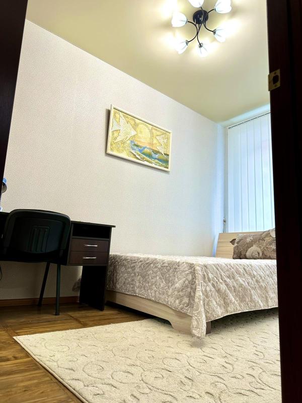 Продаж 2 кімнатної квартири 42 кв. м, Данилевського вул. 24