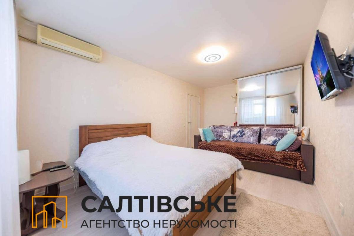 Продажа 1 комнатной квартиры 33 кв. м, Академика Барабашова ул. 42