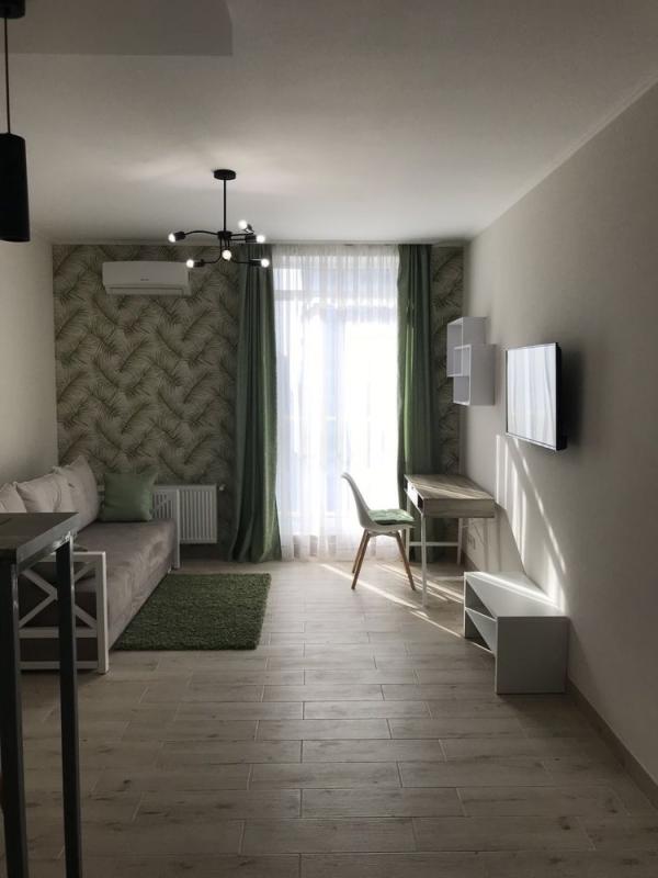 Long term rent 1 bedroom-(s) apartment Serpova Street 4