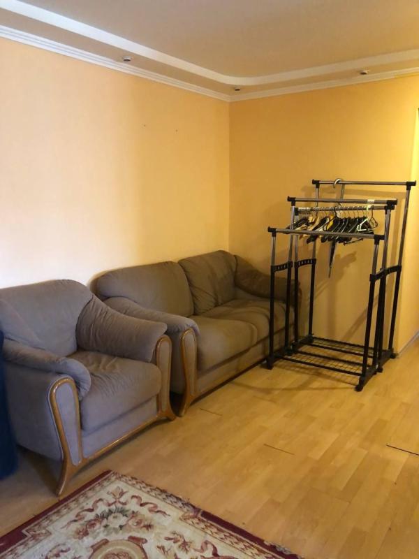 Sale 3 bedroom-(s) apartment 90 sq. m., Kniazhyi Zaton Street