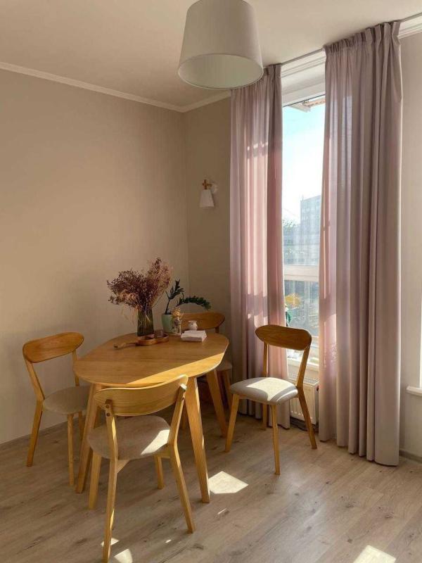 Long term rent 1 bedroom-(s) apartment Beresteiska Avenue (Peremohy Avenue) 67