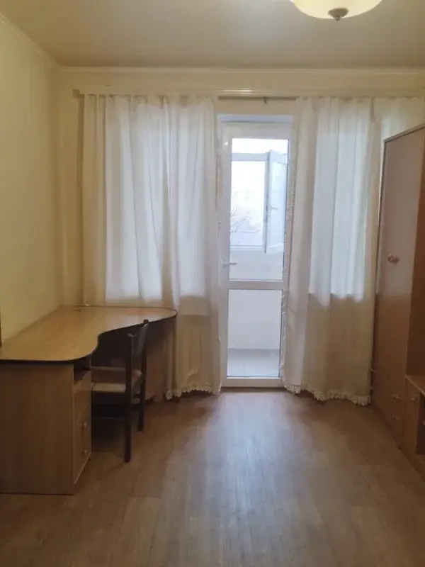 Sale 2 bedroom-(s) apartment 44 sq. m., Tankopiya Street 24а