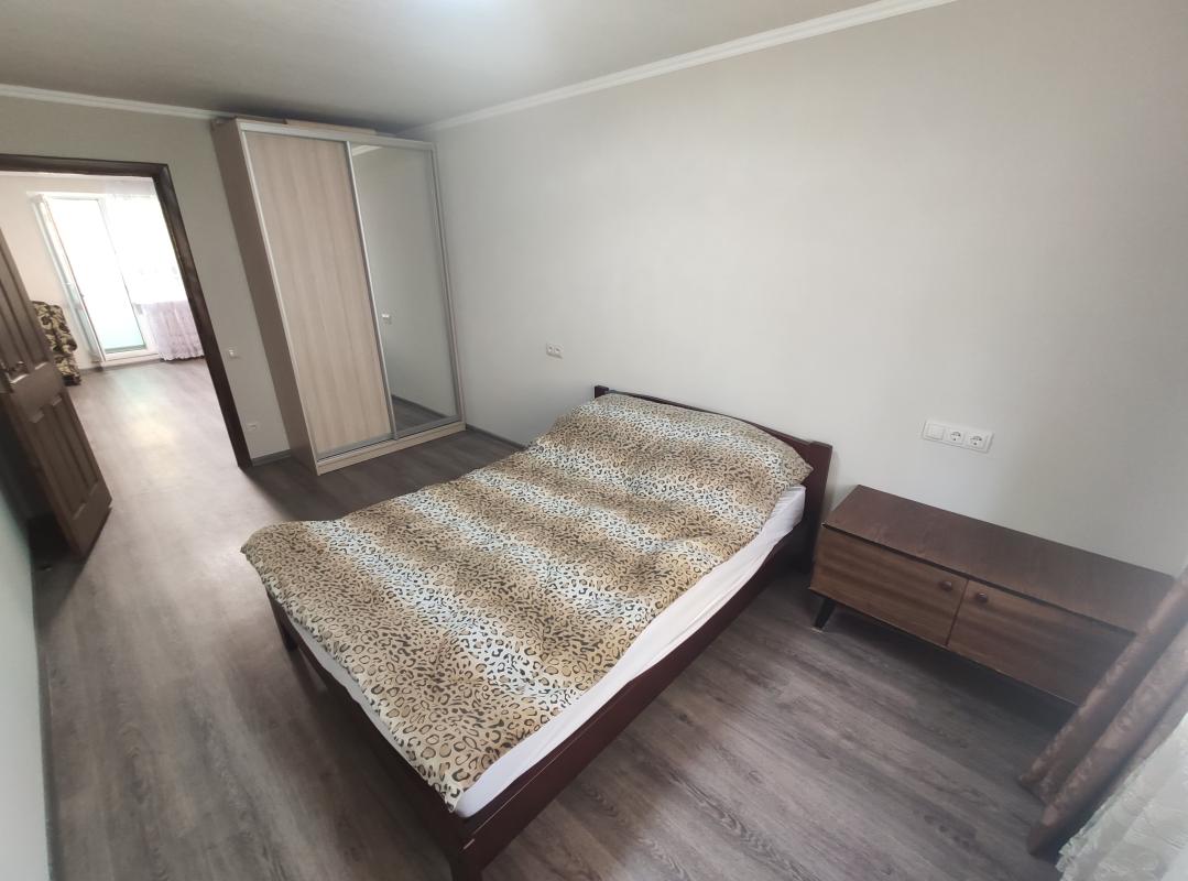 Long term rent 2 bedroom-(s) apartment Zernova Street 53в