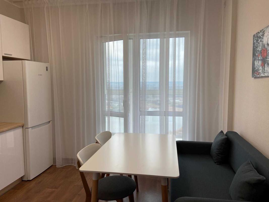 Long term rent 1 bedroom-(s) apartment Revutskoho Street 54