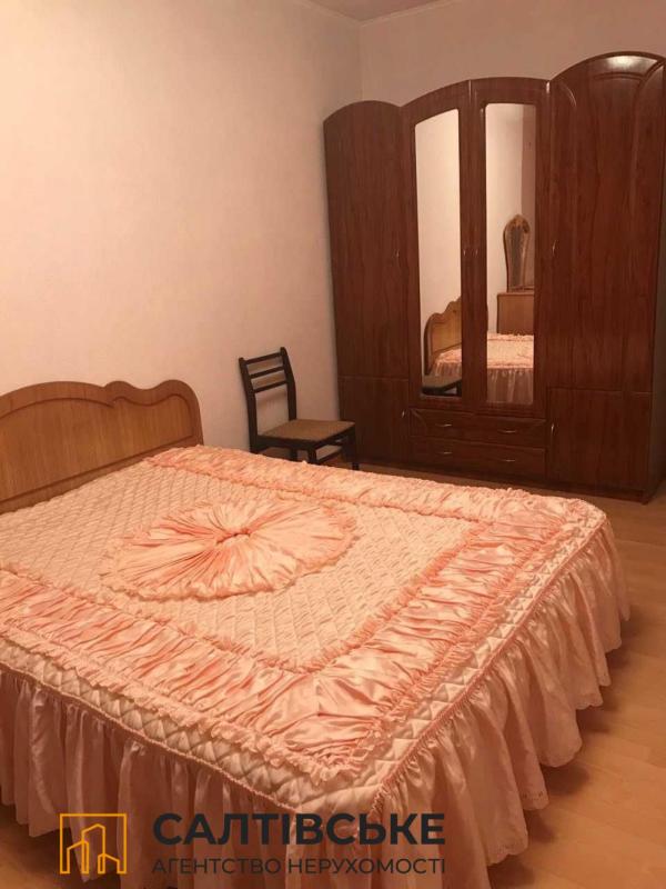 Sale 3 bedroom-(s) apartment 64 sq. m., Hvardiytsiv-Shyronintsiv Street 58
