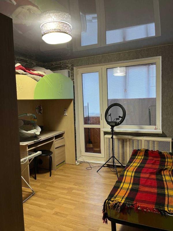 Long term rent 2 bedroom-(s) apartment Beresteiska Avenue (Peremohy Avenue) 93