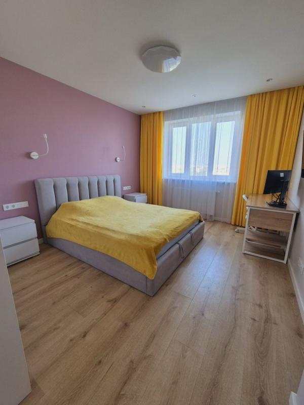Long term rent 2 bedroom-(s) apartment Voskresenska Street 18А