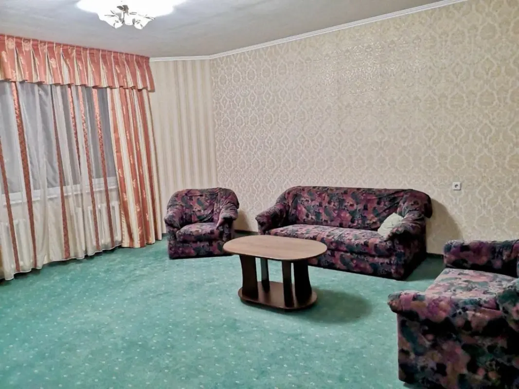 Apartment for sale - Mykoly Bazhana Avenue 16