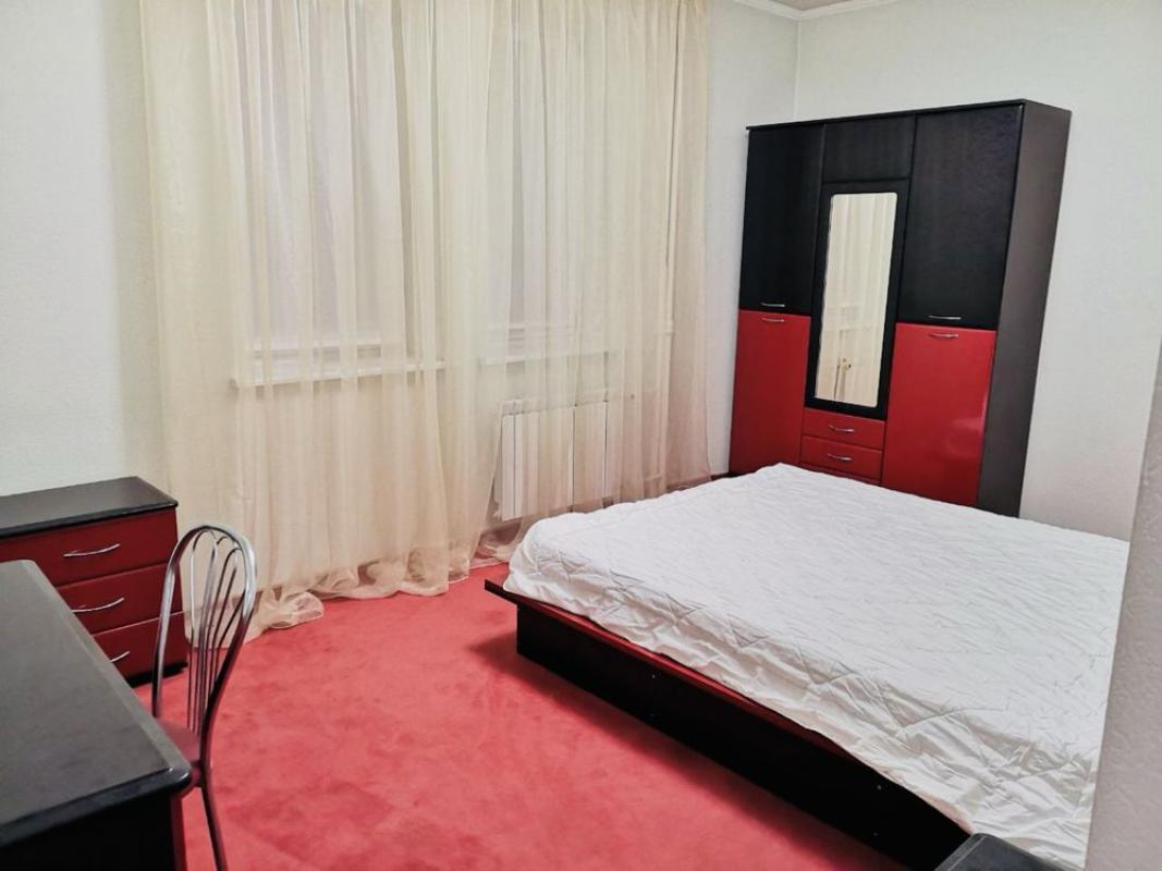 Sale 4 bedroom-(s) apartment 125 sq. m., Mykoly Bazhana Avenue 16
