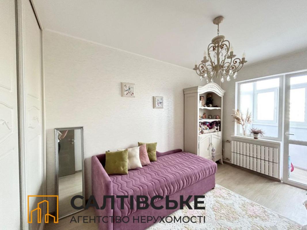 Sale 3 bedroom-(s) apartment 64 sq. m., Heroiv Pratsi Street 4г