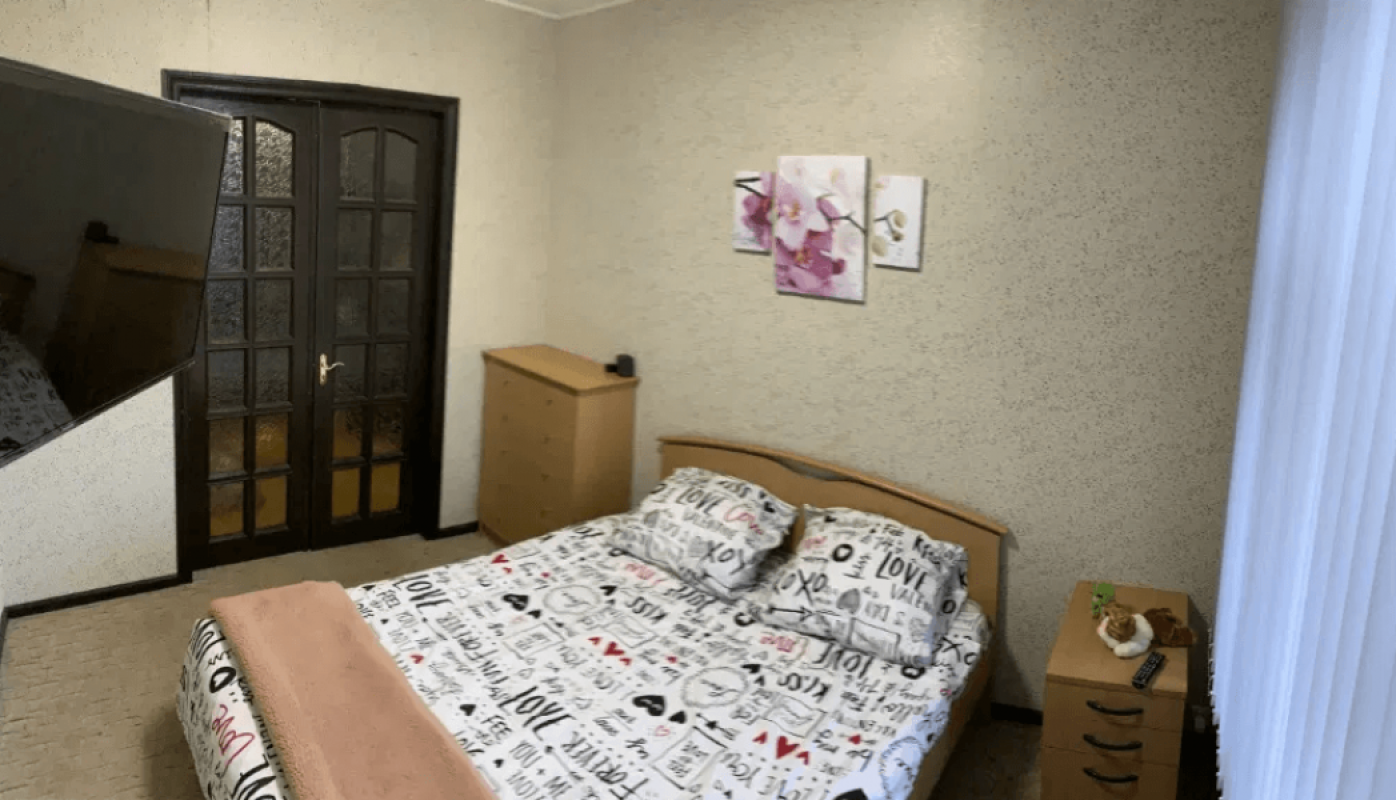 Long term rent 2 bedroom-(s) apartment Pushkinska Street 36