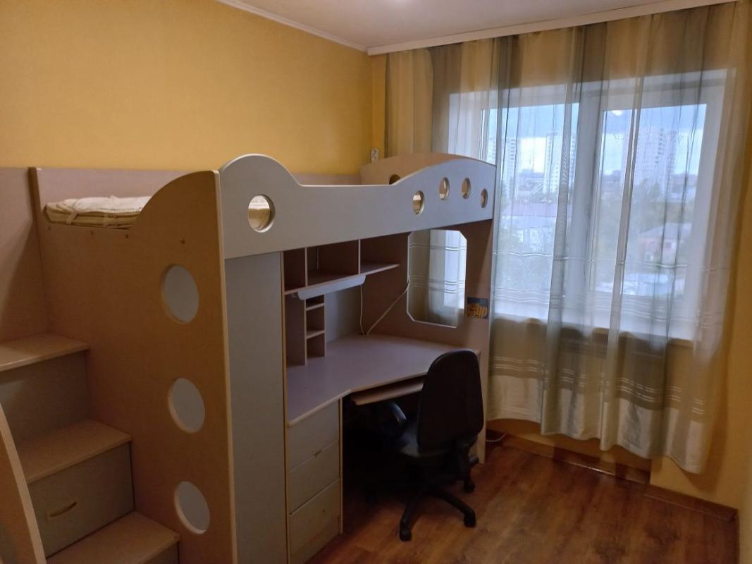 Long term rent 2 bedroom-(s) apartment Himnaziina naberezhna (Chervonoshkilna Embarkment) 26