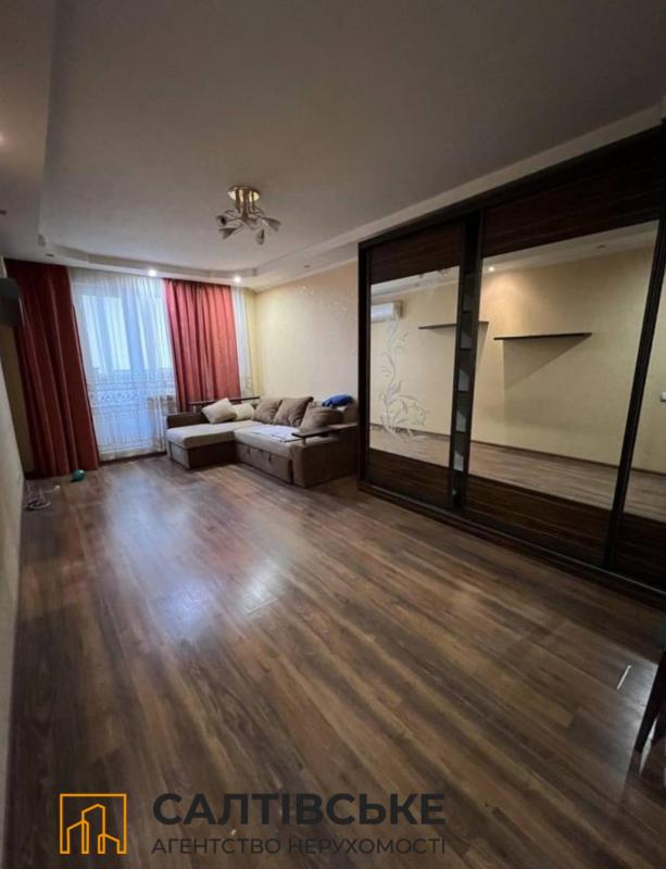Продаж 1 кімнатної квартири 35 кв. м, Гвардійців-Широнінців вул. 49