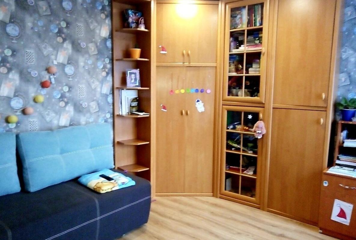 Продаж 2 кімнатної квартири 53 кв. м, Байрона просп. (Героїв Сталінграда) 150б