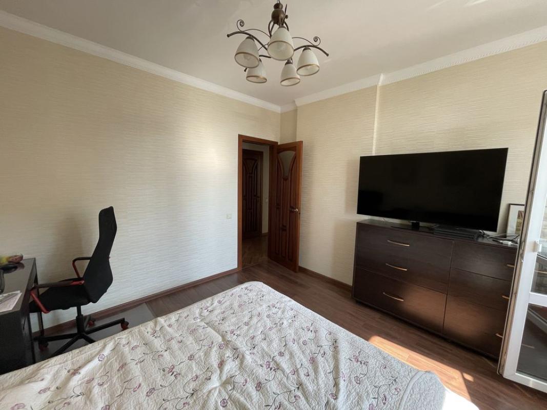 Long term rent 1 bedroom-(s) apartment Urlivska Street 23А