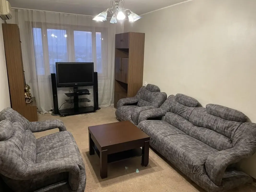 Apartment for rent - Akhsarova Street 11а