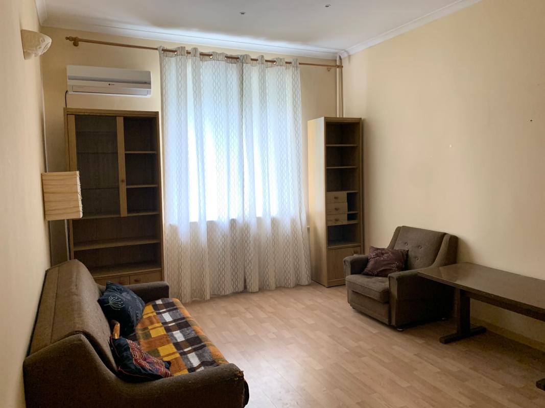 Long term rent 2 bedroom-(s) apartment Seminarska Street (Volodarskoho Street) 46/5