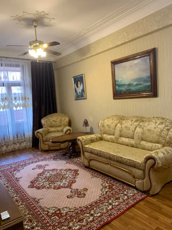 Apartment for sale - Zolotoustivska Street 24